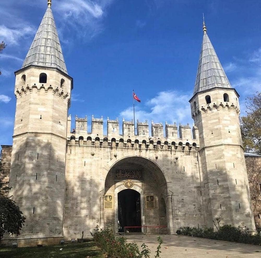 Grand Papirus Otel
